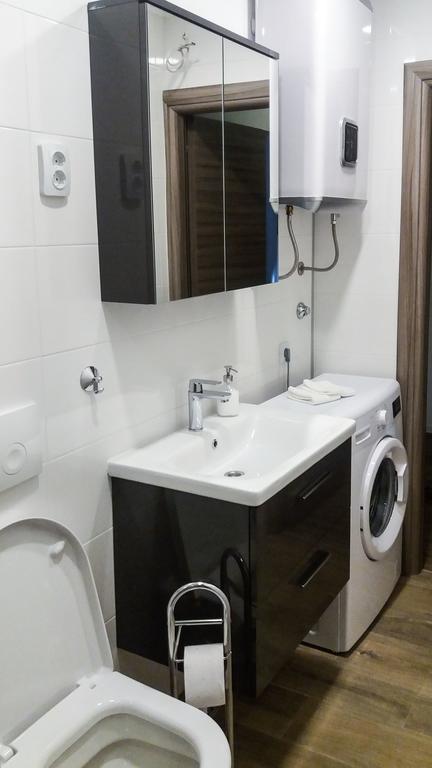 Apartment Dinghy